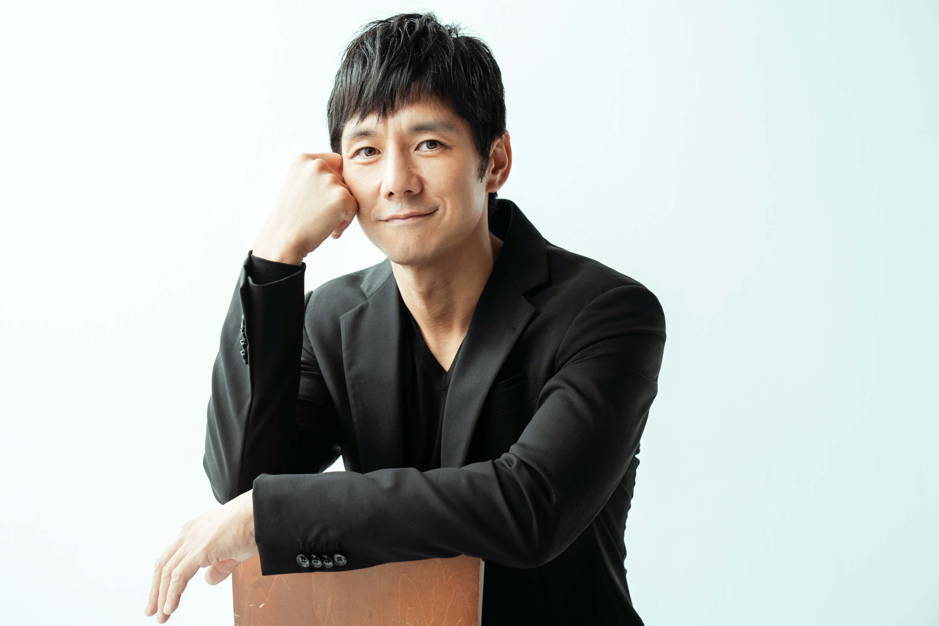 西島秀俊の英語力は本当にすごい！ランキング3位の実力とハリウッド進出の秘密